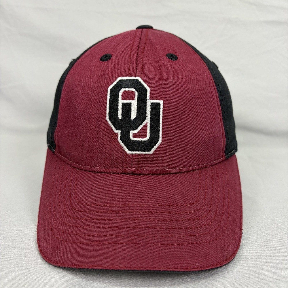 Captivating Headgear Oklahoma Sooners Hat Men OSFM Maroon Black OU Logo Cap